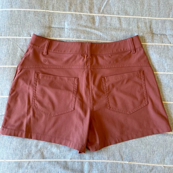 Lululemon City Sleek Shorts - Picture 5 of 7